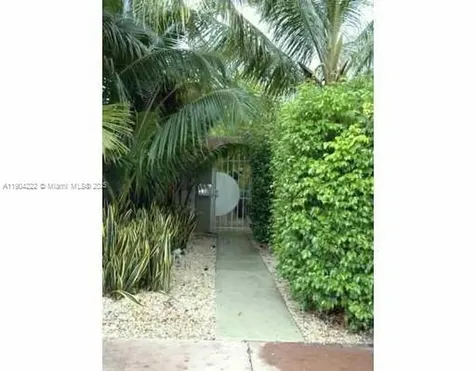 744 Lenox Avenue Miami Beach FL 33139