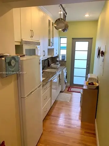 744 Lenox Avenue Miami Beach FL 33139