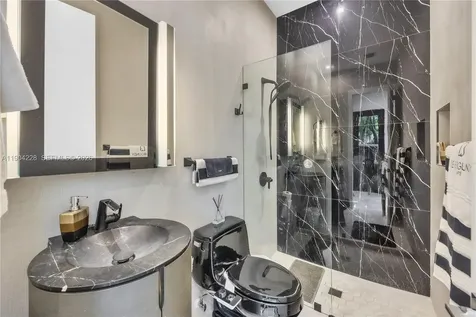 3764 Carmen Court Miami FL 33133
