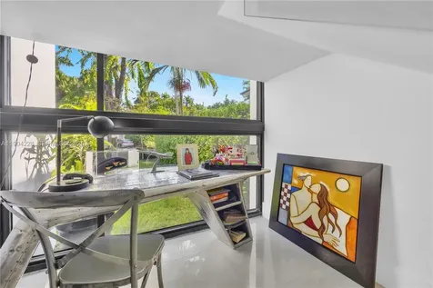 3764 Carmen Court Miami FL 33133