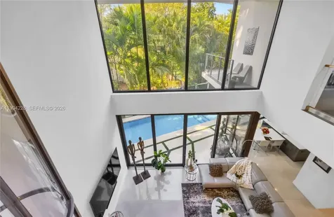 3764 Carmen Court Miami FL 33133