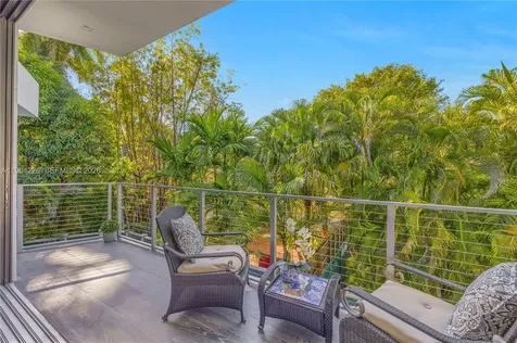 3764 Carmen Court Miami FL 33133