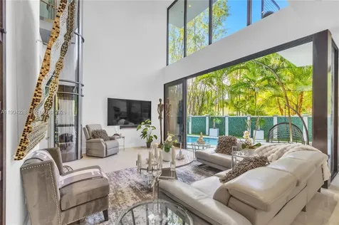 3764 Carmen Court Miami FL 33133