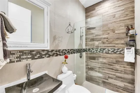 3764 Carmen Court Miami FL 33133