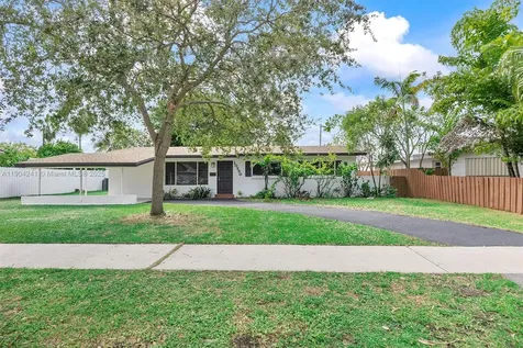 10250 Pan American Drive Cutler Bay FL 33189