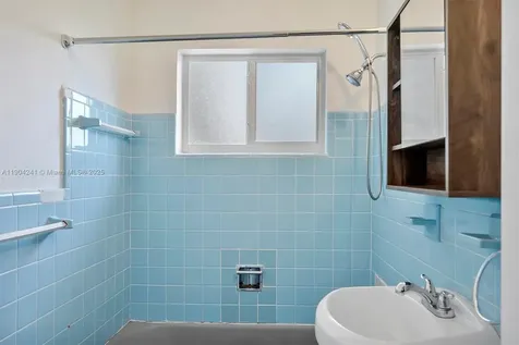10250 Pan American Drive Cutler Bay FL 33189