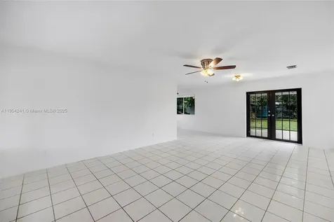 10250 Pan American Drive Cutler Bay FL 33189