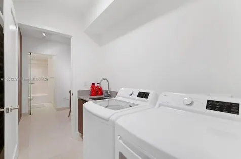 3581 E Glencoe Street Miami FL 33133