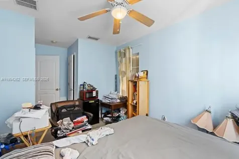 707 SE Karrigan Terrace Port St. Lucie FL 34983