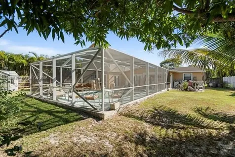 707 SE Karrigan Terrace Port St. Lucie FL 34983