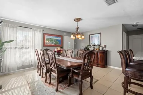 707 SE Karrigan Terrace Port St. Lucie FL 34983