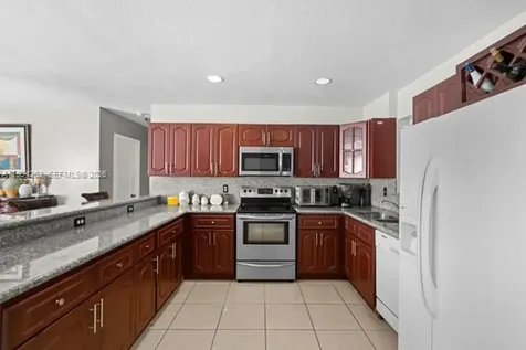 707 SE Karrigan Terrace Port St. Lucie FL 34983
