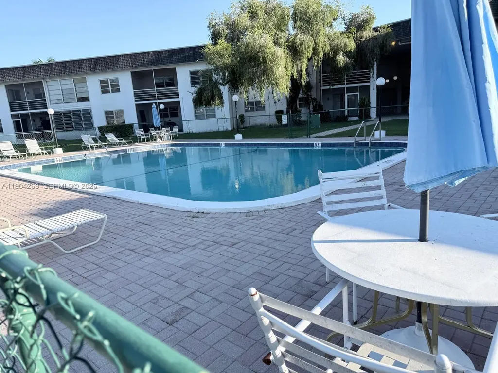 6507 Winfield Boulevard Margate FL 33063