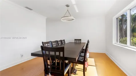 2445 SE 8 Street Pompano Beach FL 33062