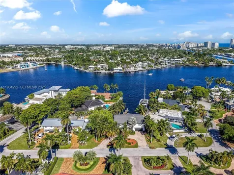 2445 SE 8 Street Pompano Beach FL 33062