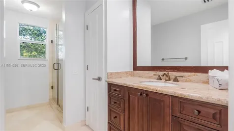 2445 SE 8 Street Pompano Beach FL 33062