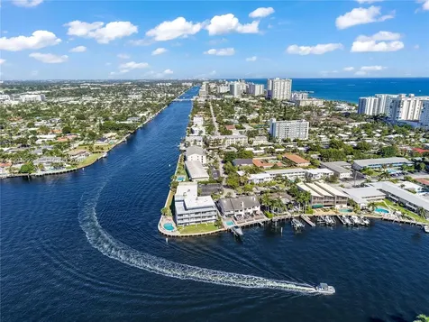 2445 SE 8 Street Pompano Beach FL 33062