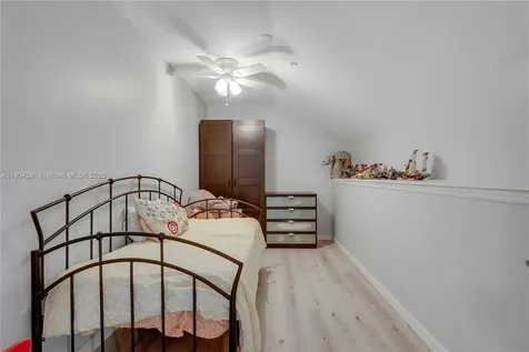 3398 NW 125th Way Sunrise FL 33323