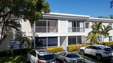 6207 Bay Club Drive Fort Lauderdale FL 33308