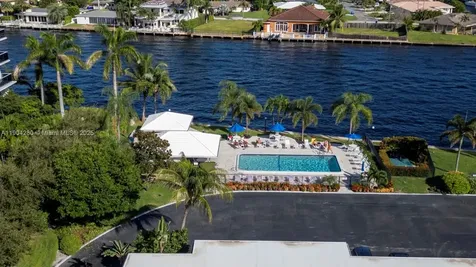 6207 Bay Club Drive Fort Lauderdale FL 33308