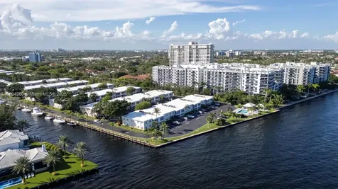 6207 Bay Club Drive Fort Lauderdale FL 33308