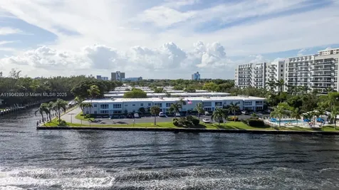 6207 Bay Club Drive Fort Lauderdale FL 33308