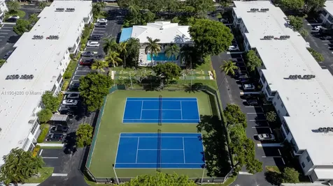 6207 Bay Club Drive Fort Lauderdale FL 33308