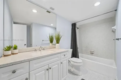 19390 Collins Avenue Sunny Isles Beach FL 33160