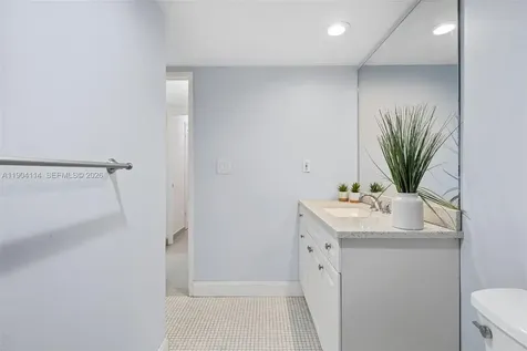 19390 Collins Avenue Sunny Isles Beach FL 33160