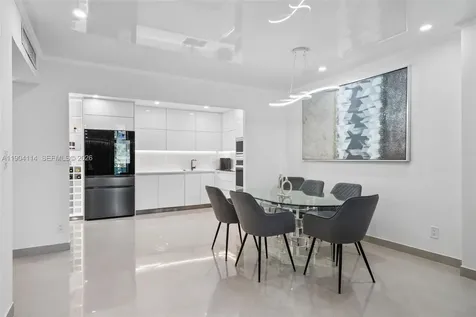 19390 Collins Avenue Sunny Isles Beach FL 33160