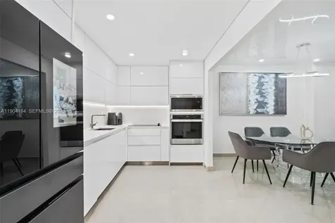 19390 Collins Avenue Sunny Isles Beach FL 33160