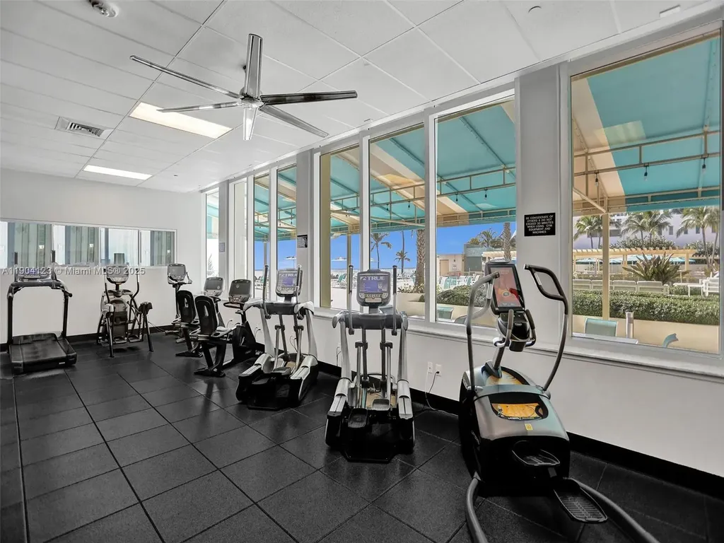 2501 S Ocean Drive Hollywood FL 33019