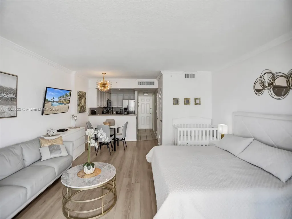 2501 S Ocean Drive Hollywood FL 33019