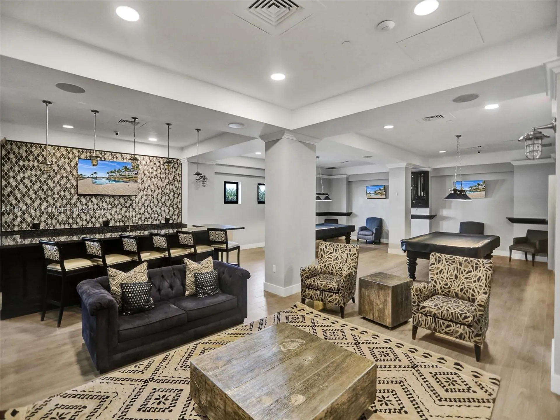 2501 S Ocean Drive Hollywood FL 33019