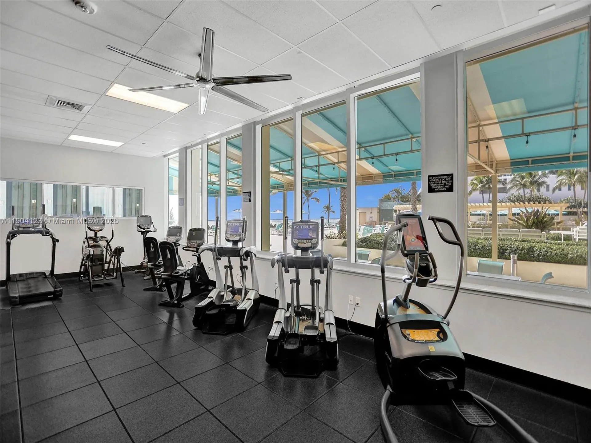 2501 S Ocean Drive Hollywood FL 33019