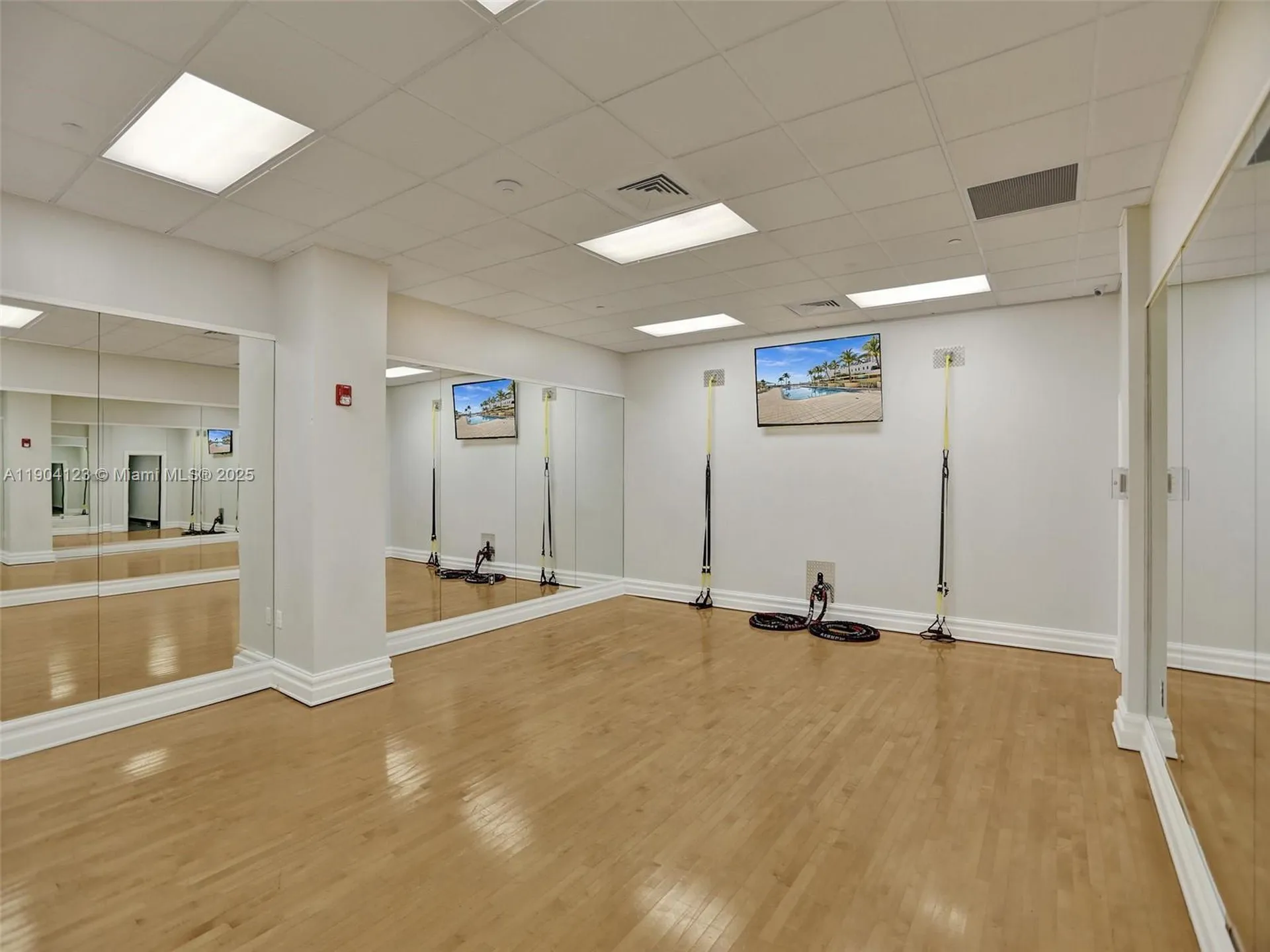 2501 S Ocean Drive Hollywood FL 33019