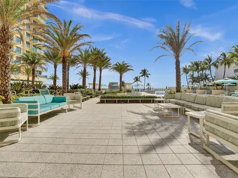 2501 S Ocean Drive Hollywood FL 33019