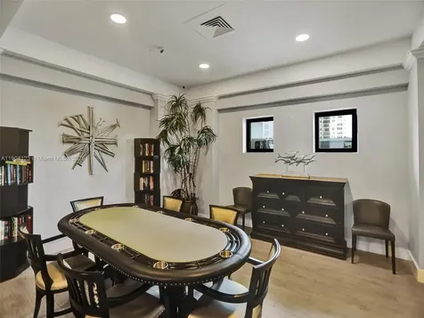 2501 S Ocean Drive Hollywood FL 33019