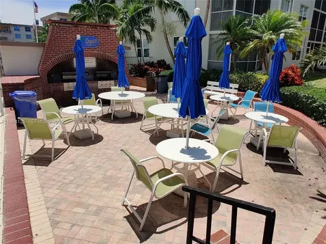 2012 S Federal Highway Boynton Beach FL 33435