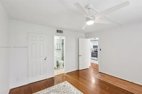 2012 S Federal Highway Boynton Beach FL 33435