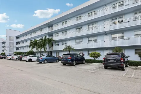 2012 S Federal Highway Boynton Beach FL 33435