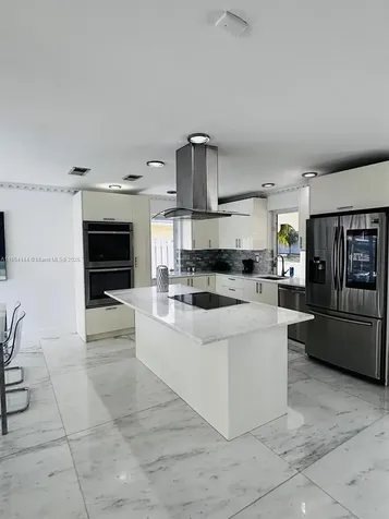 2321 SE 15th Street Pompano Beach FL 33062