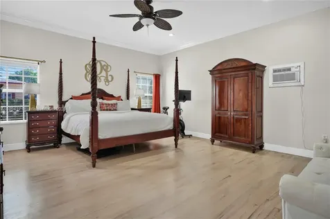 4200 SW 60th Court Miami FL 33155