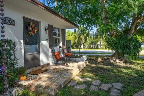 4200 SW 60th Court Miami FL 33155