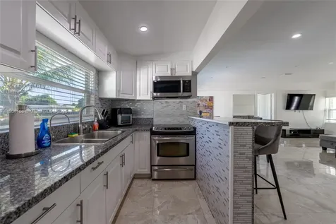 947 NE 149th Street Miami FL 33161