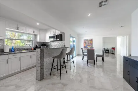 947 NE 149th Street Miami FL 33161