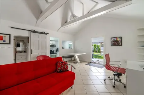 947 NE 149th Street Miami FL 33161