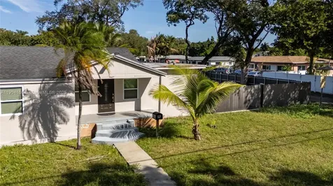 947 NE 149th Street Miami FL 33161