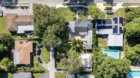 947 NE 149th Street Miami FL 33161