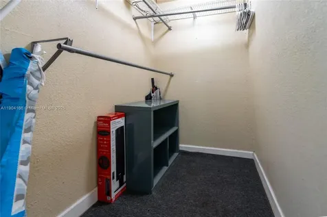 947 NE 149th Street Miami FL 33161